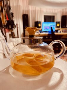 Teekanne im Studio Zuhause Tonstudio München Südpark
